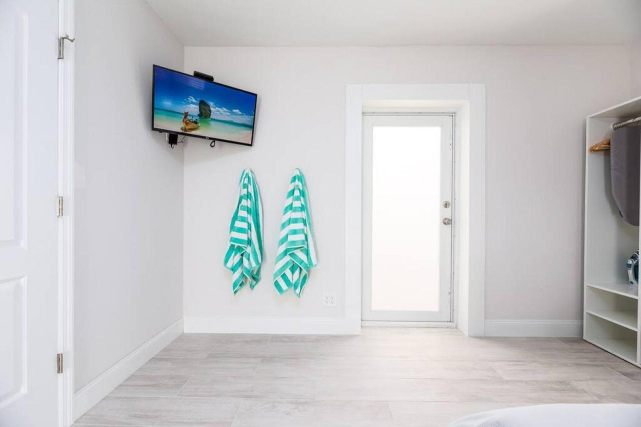 Апартаменты Ocean Flats 4 - Lauderdale-By-The-Sea Форт-Лодердейл Экстерьер фото